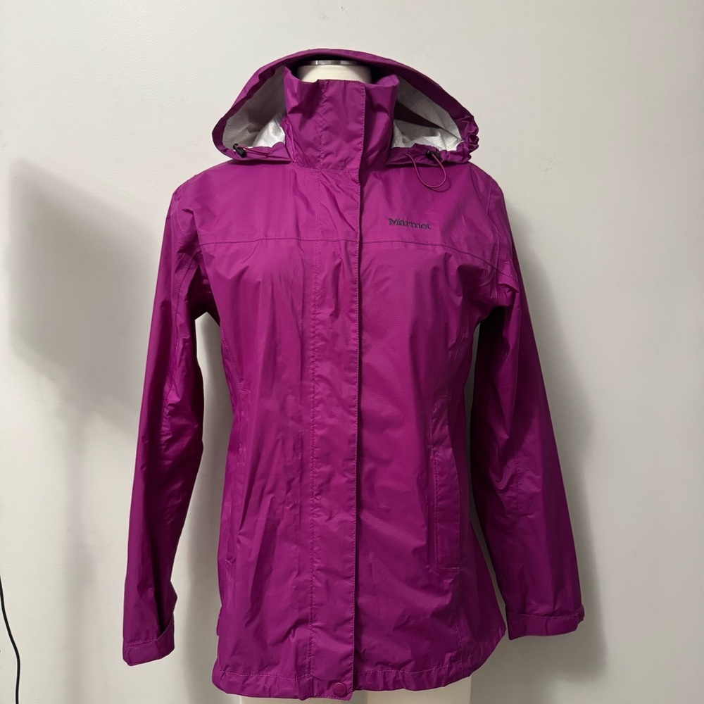 Marmot Women's Vibrant Magenta Rain Windbreaker Jacket Medium